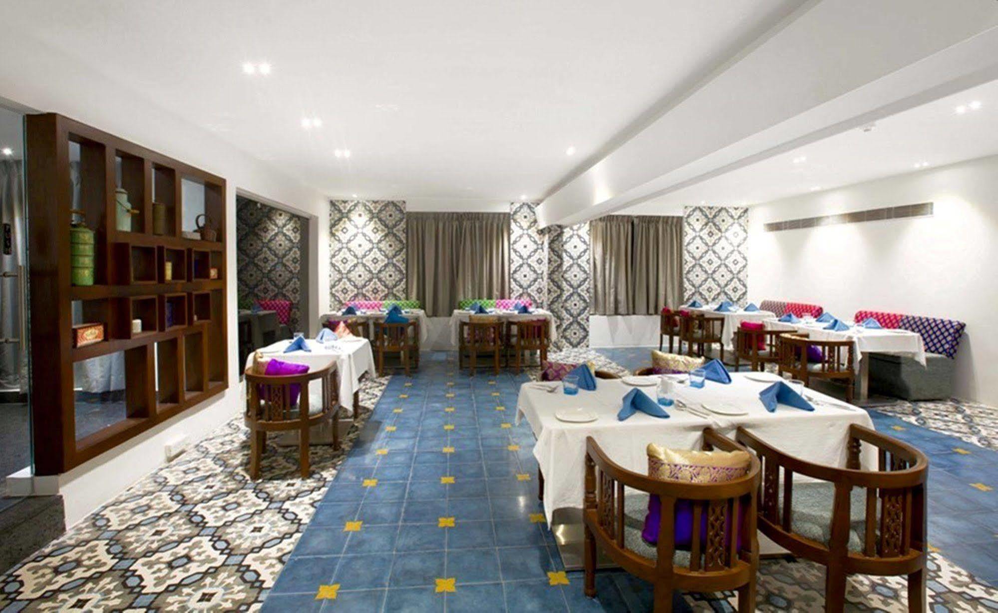 Regenta Central Deccan Chennai, Royapettah Kültér fotó