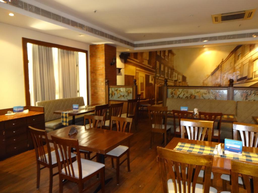 Regenta Central Deccan Chennai, Royapettah Kültér fotó